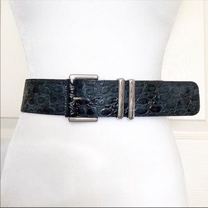 *SOLD* VINTAGE ESCADA EMBOSSED BLACK LEATHER BELT